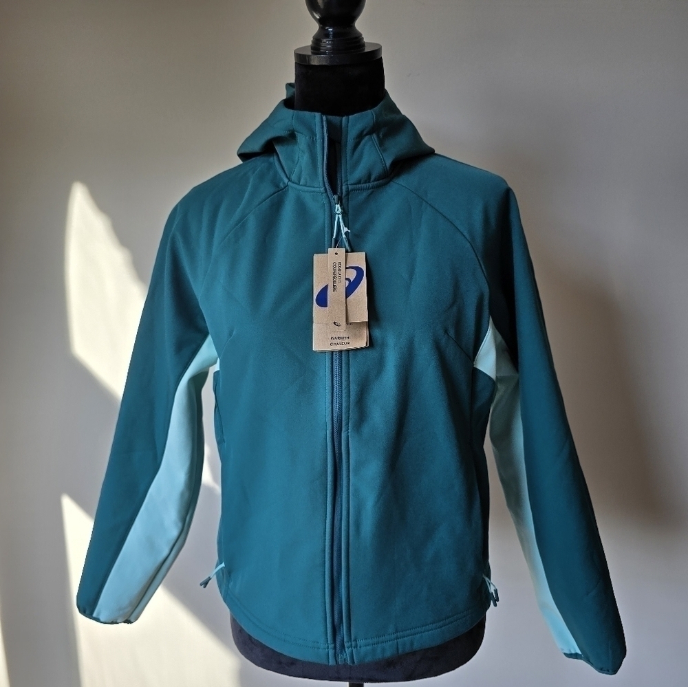 NWT Asics Women's Softshell Running Jacket Green Size Small.